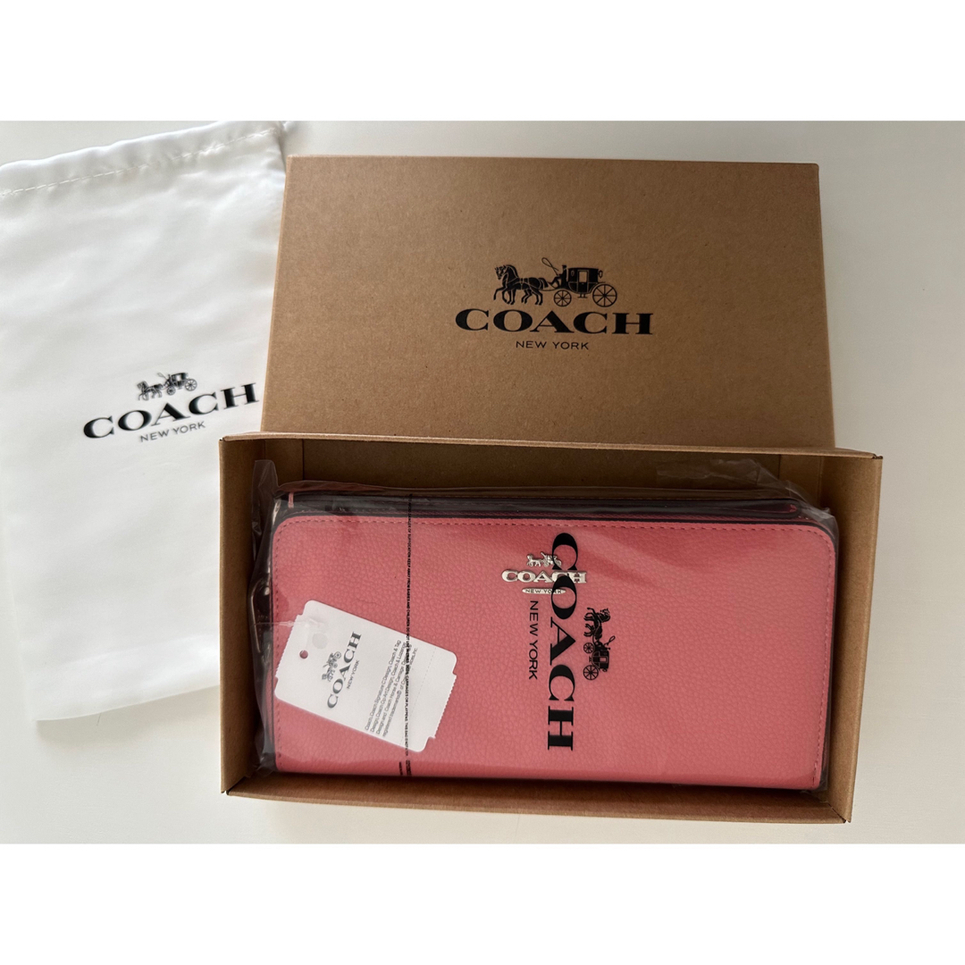 COACH   ♡新品未使用♡コーチ♡取り外し可能なリストストラップ付き長