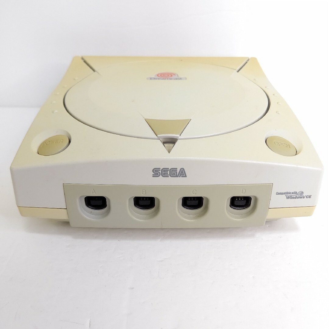 SEGA(セガ)のドリームキャスト　HKT-3000 一式セット　セガ　SEGA エンタメ/ホビーのゲームソフト/ゲーム機本体(家庭用ゲーム機本体)の商品写真