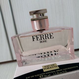 ジャンフランコフェレ ローズ オードトワレ 50ml