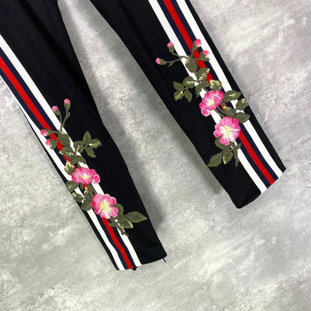 GUCCI』グッチ (S) フラワーエンブロイダリー トラックパンツ GUCCI』グッチ (S) フラワーエンブロイダリー トラックパンツ