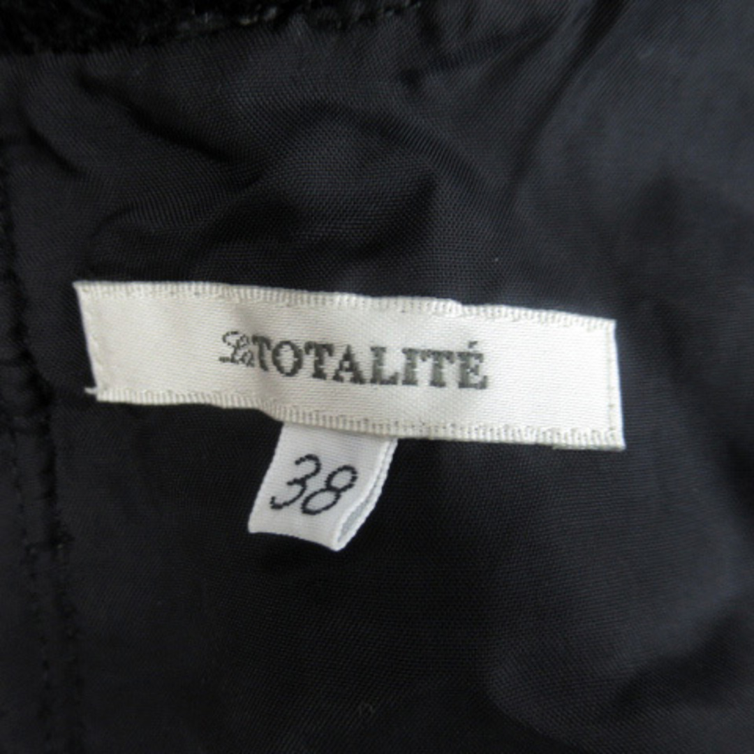 La TOTALITE(ラトータリテ)のラ トータリテ ワンピース ひざ丈 ノースリーブ 無地 ウール混 38 グレー レディースのワンピース(ひざ丈ワンピース)の商品写真