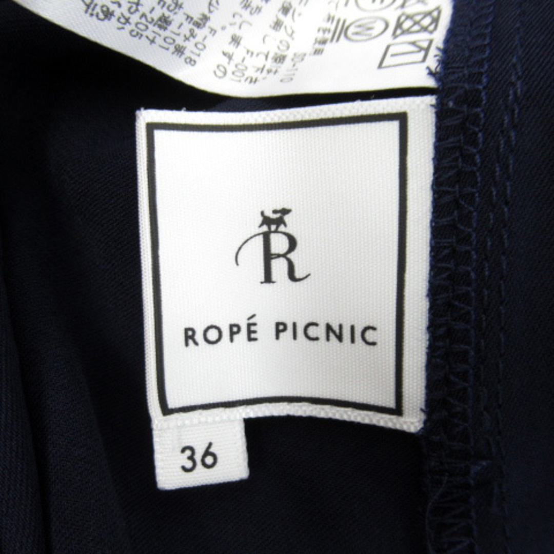 Rope' Picnic(ロペピクニック)のロペピクニック ブラウス カットソー 長袖 オフショルダー 花柄 刺繍 36 紺 レディースのトップス(シャツ/ブラウス(長袖/七分))の商品写真