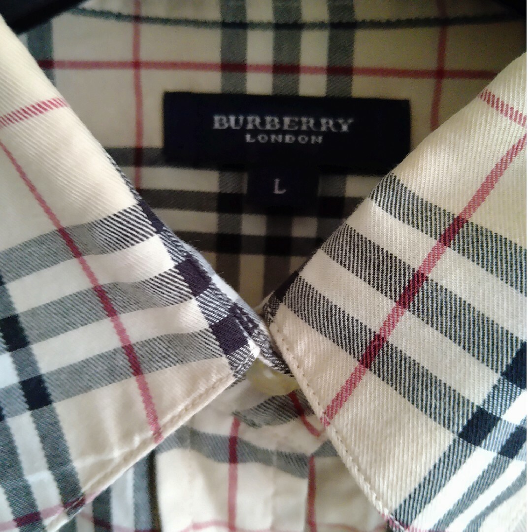 BURBERRY(バーバリー)のBURBERRY　シャツ レディースのトップス(シャツ/ブラウス(長袖/七分))の商品写真