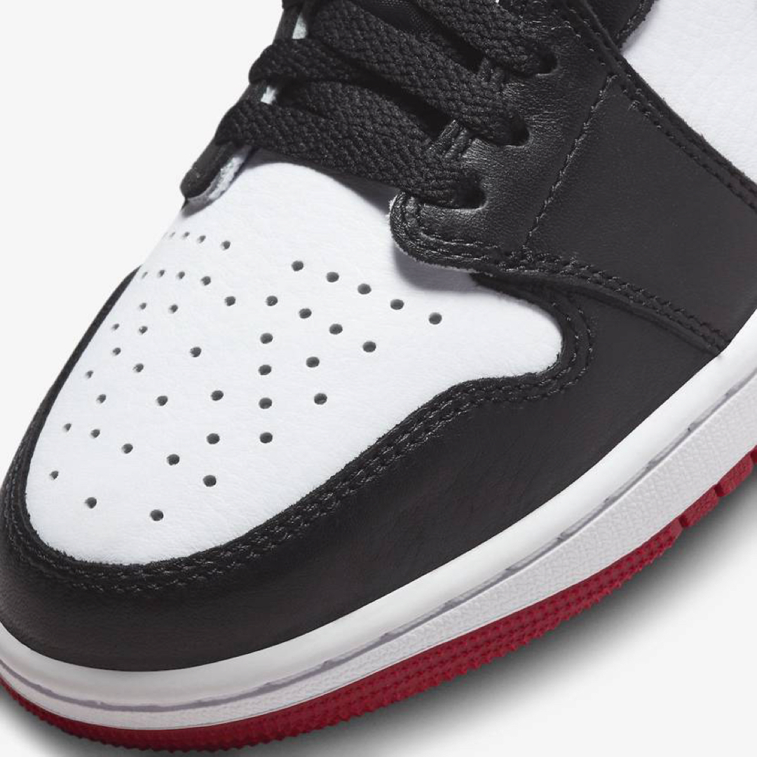 NIKE(ナイキ)のNike Air Jordan 1 Low OG Black Toe 28.0 メンズの靴/シューズ(スニーカー)の商品写真