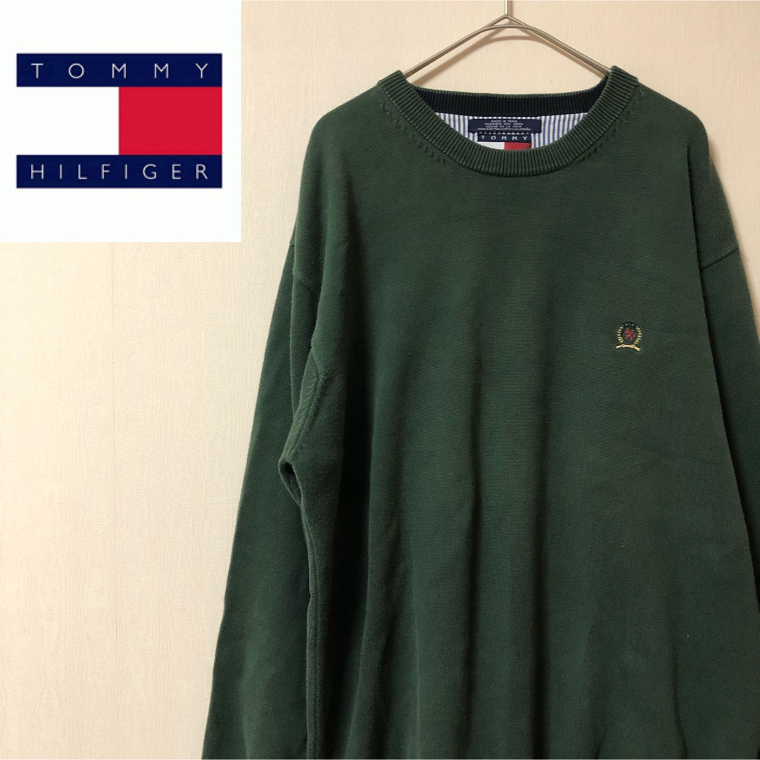 TOMMY HILFIGER(トミーヒルフィガー)の【古着好き必見！】トミーヒルフィガー 胸元エンブレム ワンポイント スウェット メンズのトップス(スウェット)の商品写真