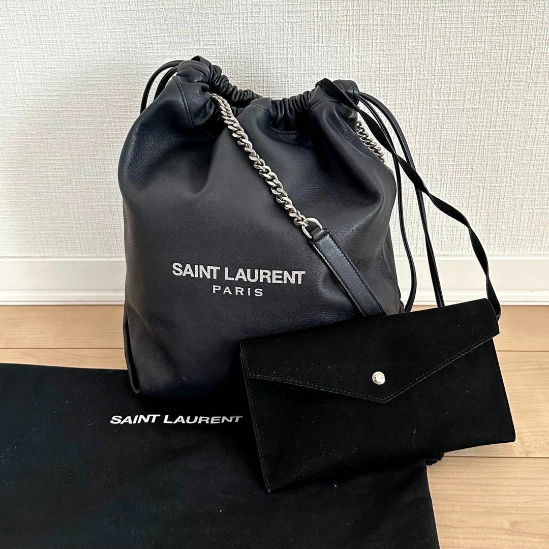 Saint Laurent(サンローラン)の美品　サンローラン　ショルダーバッグ　チェーン　黒　巾着　テディ　ブラック　ロゴ レディースのバッグ(ショルダーバッグ)の商品写真