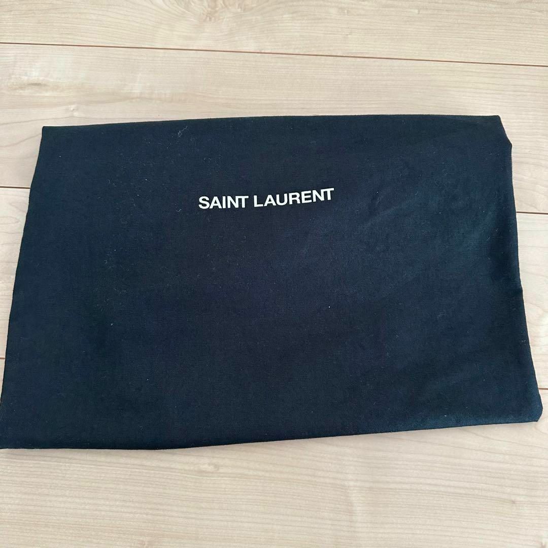 Saint Laurent(サンローラン)の美品　サンローラン　ショルダーバッグ　チェーン　黒　巾着　テディ　ブラック　ロゴ レディースのバッグ(ショルダーバッグ)の商品写真