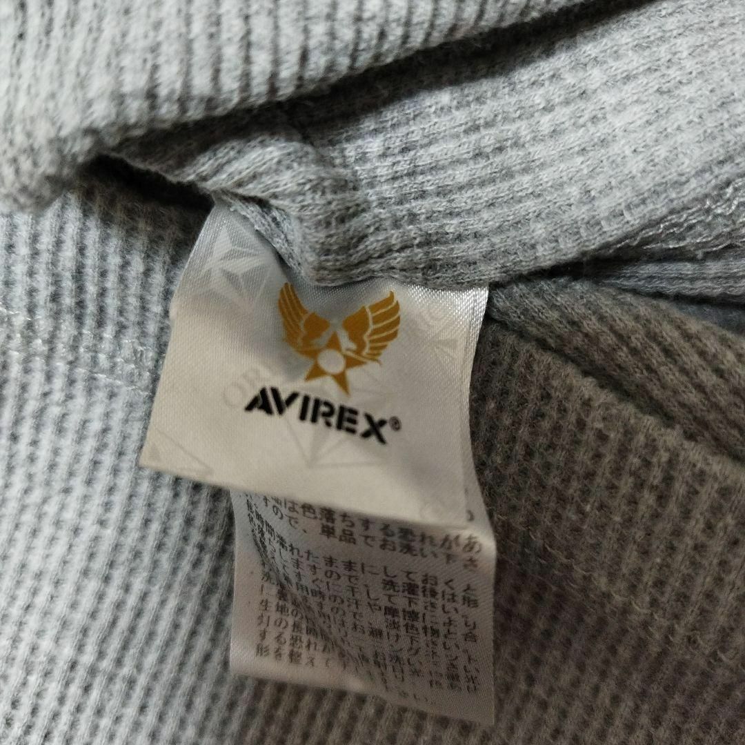 AVIREX(アヴィレックス)のAVIREXアヴィレックスメンズロンTロングスリーブグレーXLプルオーバーロゴ メンズのトップス(Tシャツ/カットソー(七分/長袖))の商品写真