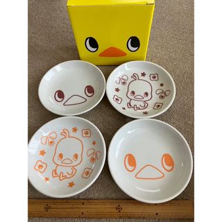 ニッシンショクヒン(日清食品)の可愛い　ヒヨコちゃん　小皿　日清　株主優待(食器)