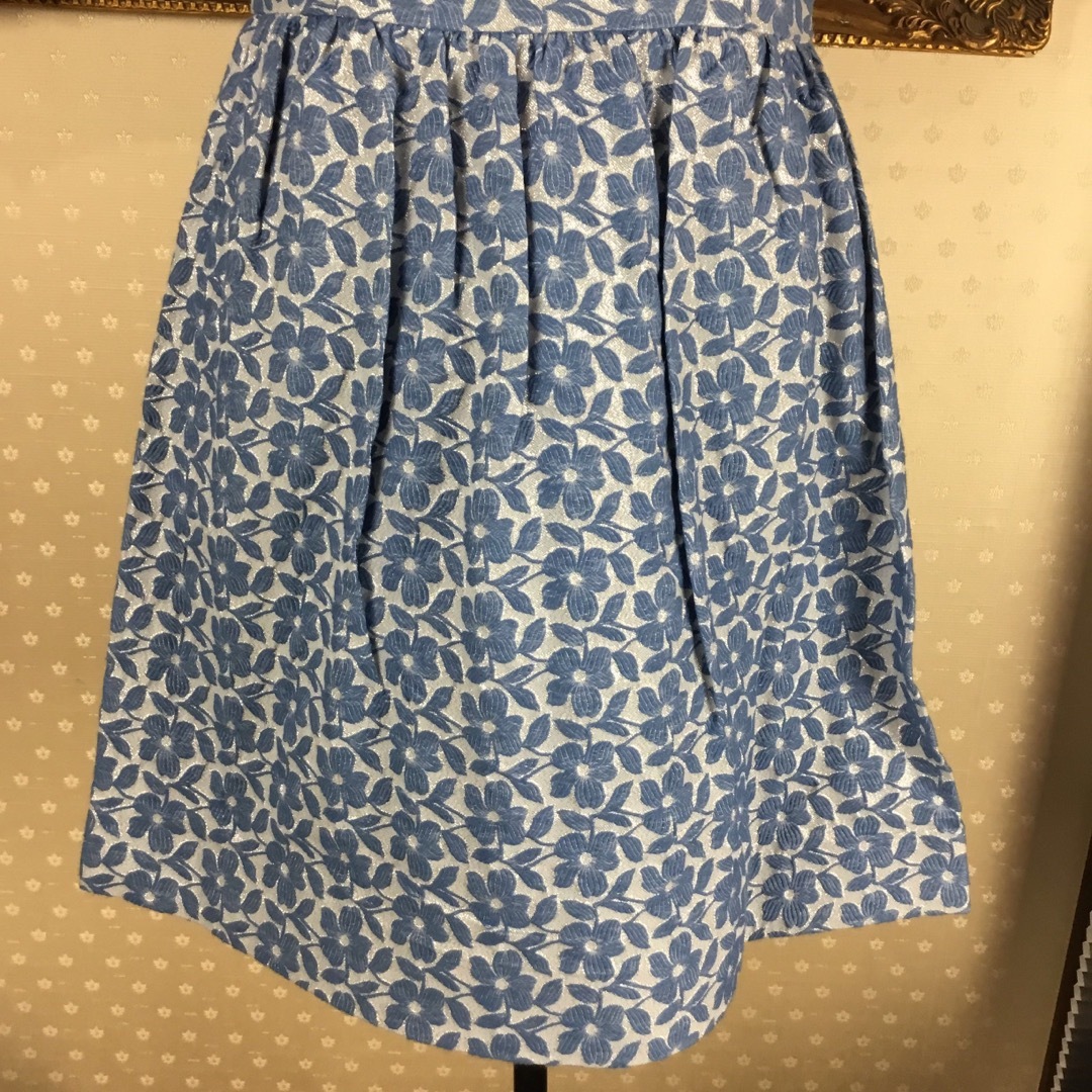 Alice+Olivia - 試着のみ☆ ALICE + Olivia サイズ4の通販 by Alice+Olivia - 試着のみ☆ ALICE + Olivia サイズ4の通販 by