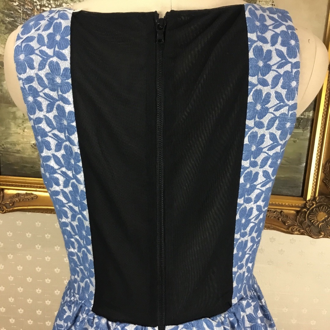 Alice+Olivia - 試着のみ☆ ALICE + Olivia サイズ4の通販 by Alice+Olivia - 試着のみ☆ ALICE + Olivia サイズ4の通販 by