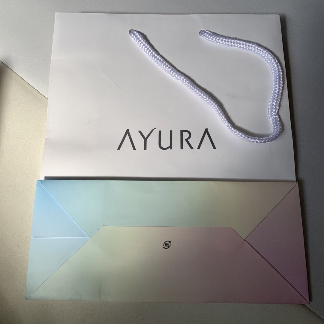AYURA(アユーラ)のアユーラ　メディケーションバスt 300ml コスメ/美容のボディケア(入浴剤/バスソルト)の商品写真