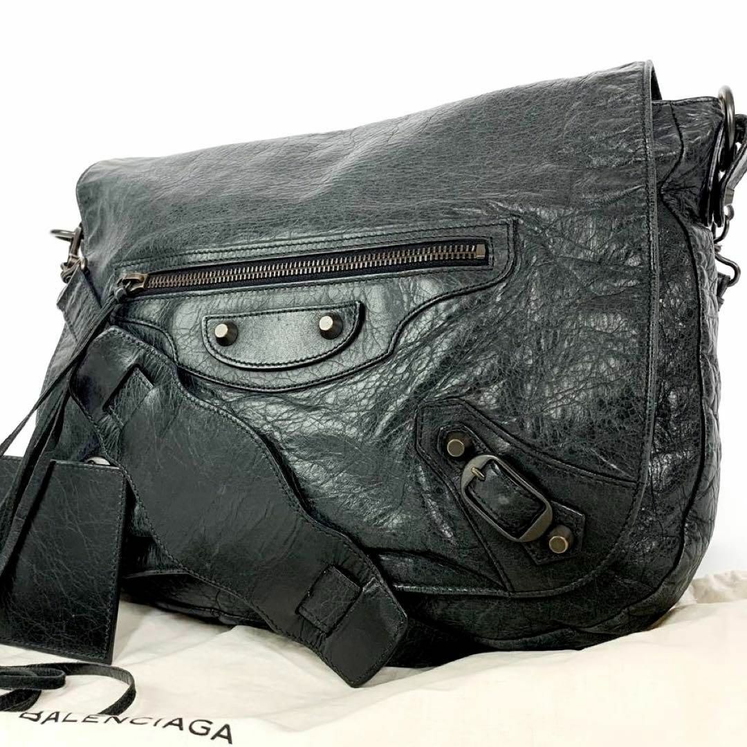 新規値下げ 《美品》BALENCIAGA フォルク レザー ショルダーバッグ