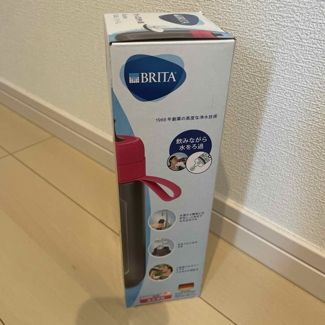 BRITA ボトル型浄水器　Active 0.6L インテリア/住まい/日用品のキッチン/食器(浄水機)の商品写真