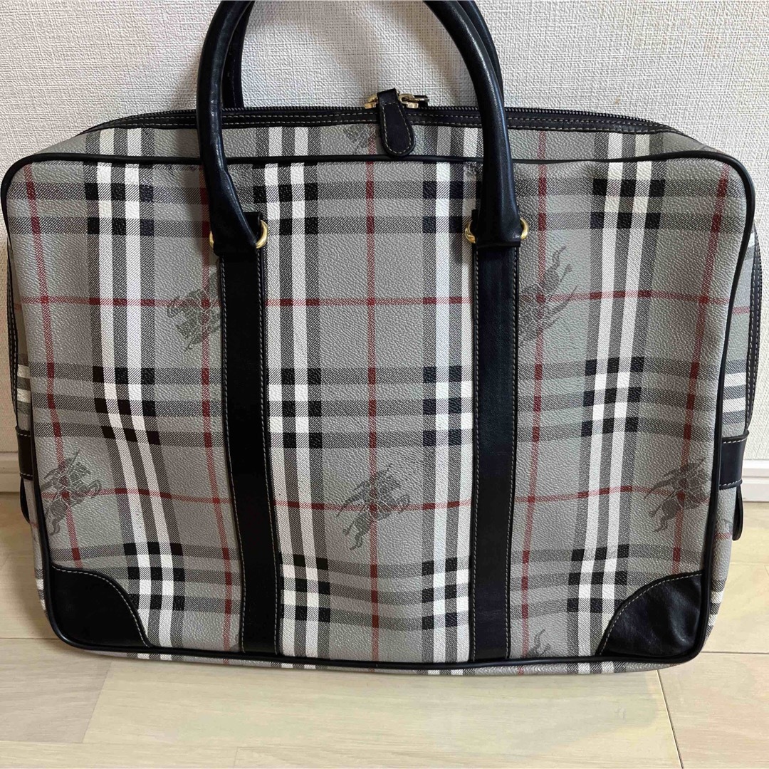 BURBERRY(バーバリー)の美品 Burberrys ヴィンテージノバチェックPVC レザーブリーフケース メンズのバッグ(ビジネスバッグ)の商品写真