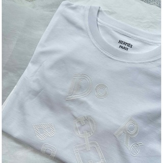 エルメス(Hermes)の今季　エルメス　完売　tシャツ　定価9万近く(Tシャツ(半袖/袖なし))