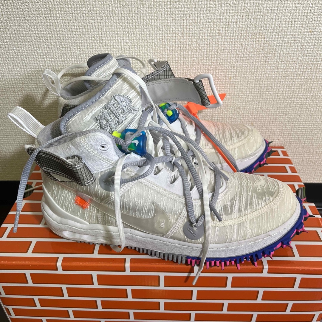 NIKE(ナイキ)のAIR FORCE 1 MID OFF-WHITE 26オフホワイト メンズの靴/シューズ(スニーカー)の商品写真