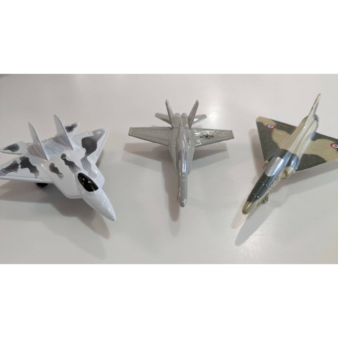 スカイフライト ガチャガチャ 3点セット | フリマアプリ ラクマ