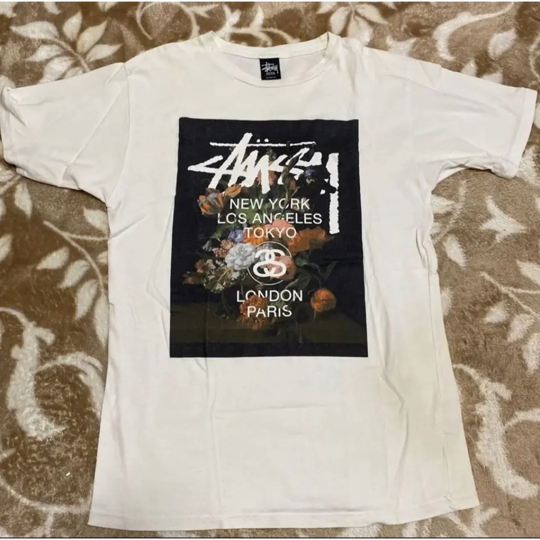 STUSSY(ステューシー)の【まさひろ様専用】stussy ステューシー Tシャツ Mサイズ メンズ メンズのトップス(Tシャツ/カットソー(半袖/袖なし))の商品写真