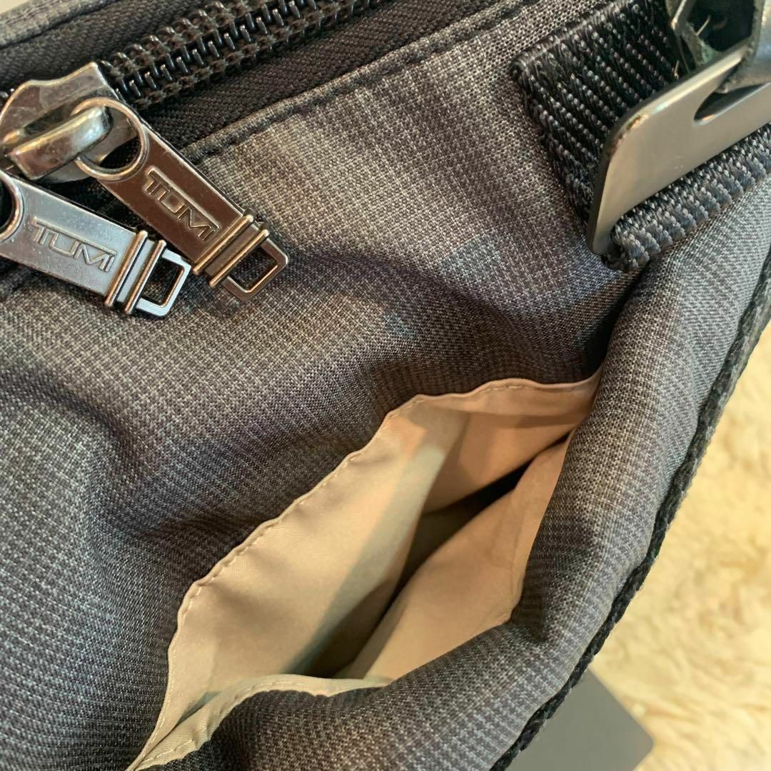 ☆美品☆TUMI トゥミ 斜め掛けショルダーバッグ ナイロンキャンバス