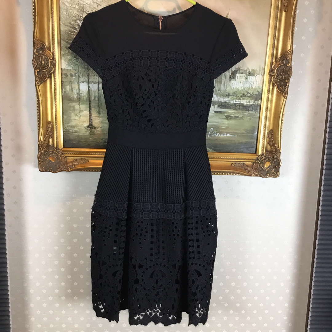 新品☆ TED BAKER  サイズ0  ブラックワンピース