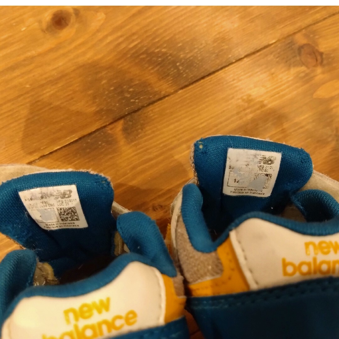 New Balance(ニューバランス)のnew balance　ニューバランス　ベビーシューズ　12.5 キッズ/ベビー/マタニティのベビー靴/シューズ(~14cm)(スニーカー)の商品写真