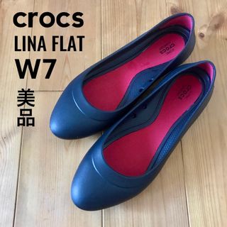 クロックス(crocs)のクロックス｜リナ フラット W7 黒 美品(サンダル)