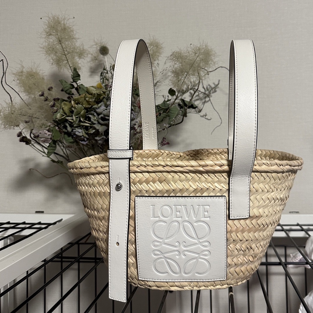 LOEWE - 【MOCHA様専用】ロエベ かごバッグ ホワイト スモールの通販