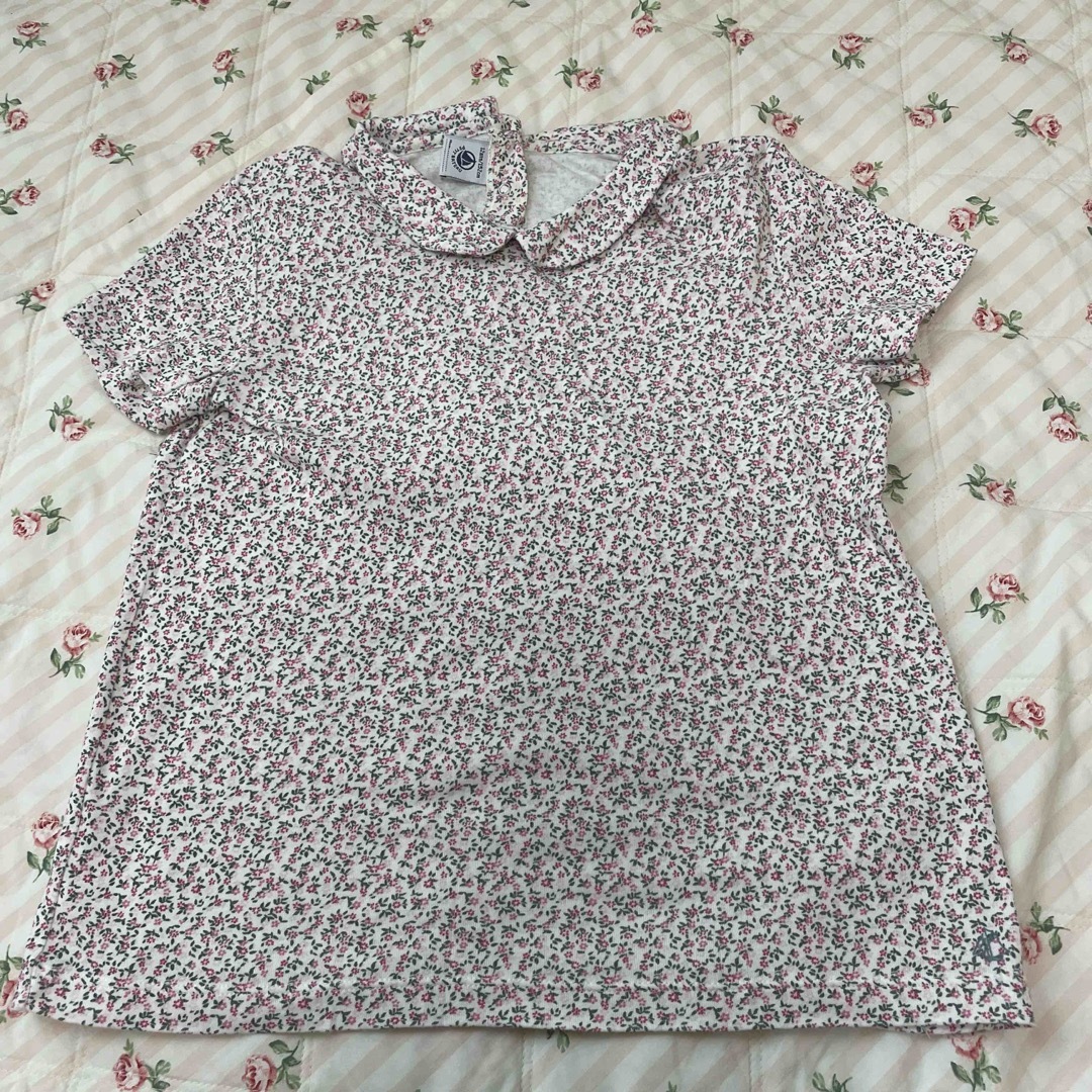 PETIT BATEAU(プチバトー)のらじるる様専用　美品　プチバトー　襟付き　トップス　花柄　152サイズ キッズ/ベビー/マタニティのキッズ服女の子用(90cm~)(Tシャツ/カットソー)の商品写真