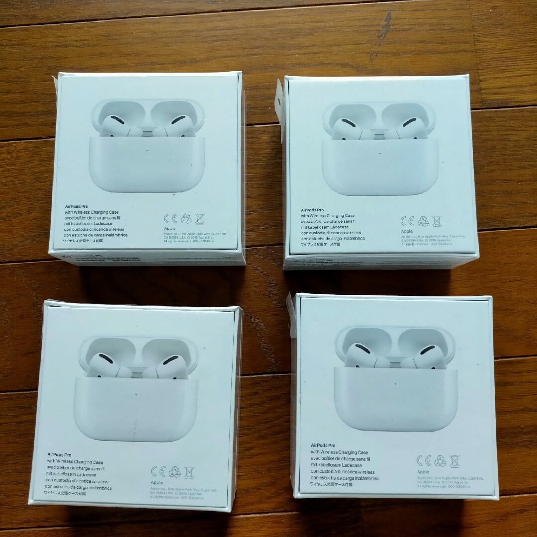 Apple(アップル)の【新品、未開封】Apple AirPods Pro MWP22J/A スマホ/家電/カメラのオーディオ機器(ヘッドフォン/イヤフォン)の商品写真