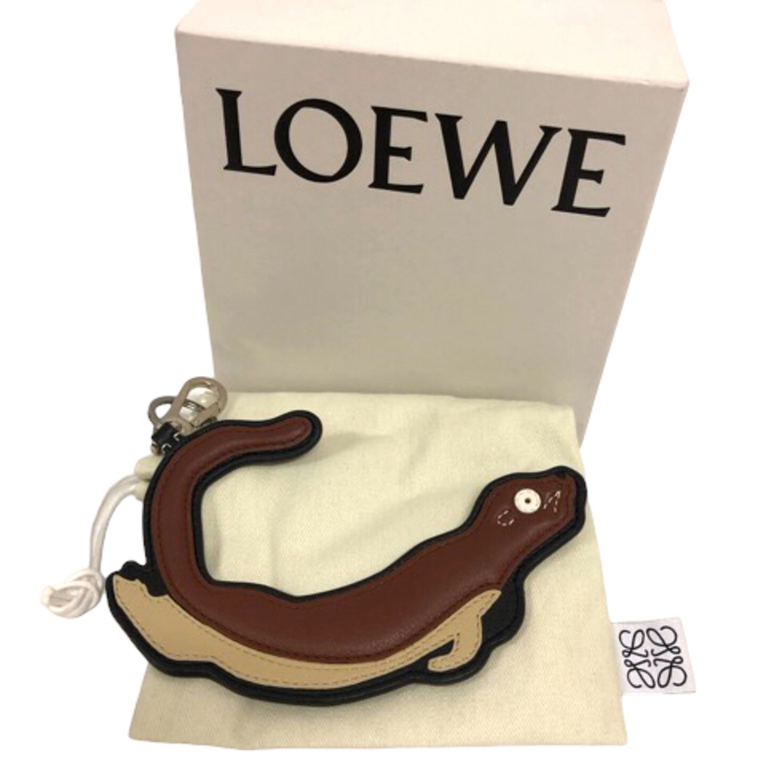 ロエベ LOEWE キーチャーム キーホルダー オッターチャーム アニマル 茶-