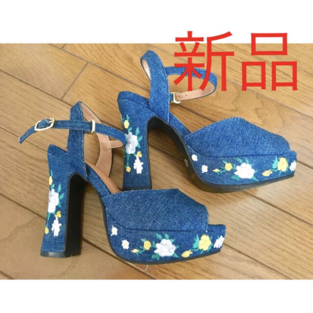 新品 デニム 花柄刺繍 サンダル ヒール11cm Ｓサイズ レディースの靴/シューズ(サンダル)の商品写真