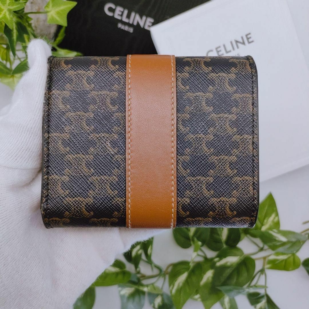 CELINE 三つ折り財布