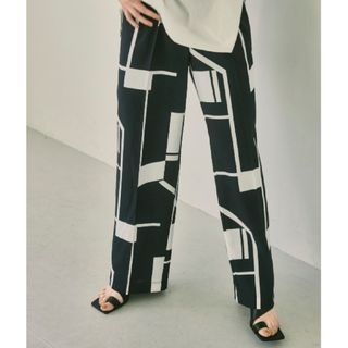 トゥデイフル(TODAYFUL)の..K..様専用🌷TODAYFUL GeometricTuckTrousers(カジュアルパンツ)