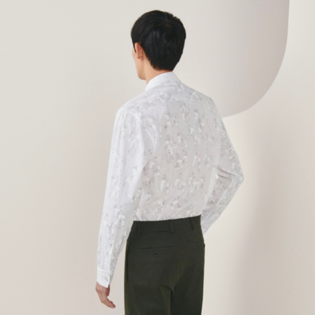 HERMES - 新品HERMES春夏23SSメンズシャツ白長袖ポロ白40 HERMES - 新品HERMES春夏23SSメンズシャツ白長袖ポロ白40
