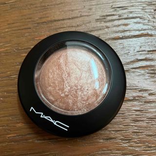 マック(MAC)のソフトアンドジェントル　美品です☺︎(フェイスパウダー)