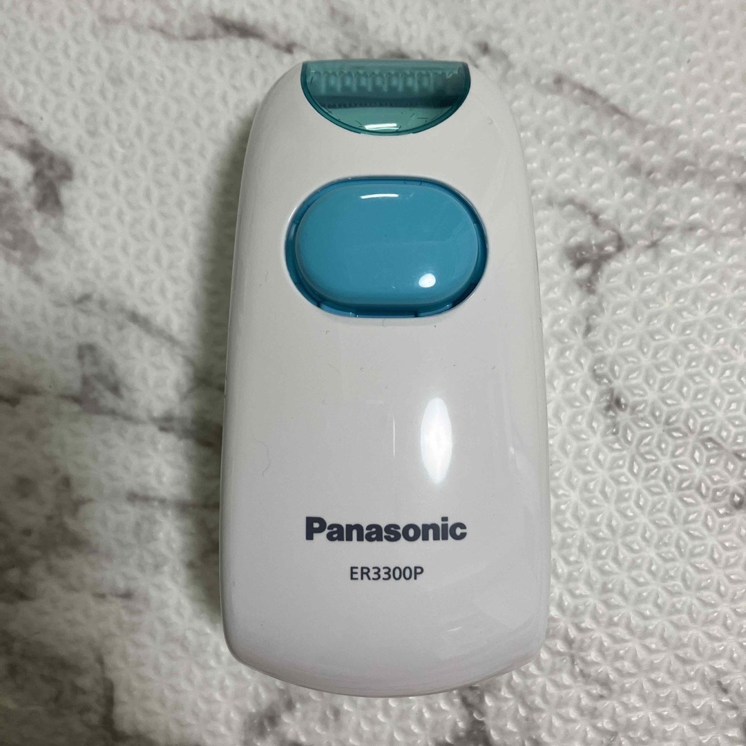 Panasonic(パナソニック)のパナソニック ヘアーカッター パックンカット 白 ER3300P-W  1セット キッズ/ベビー/マタニティの洗浄/衛生用品(散髪バサミ)の商品写真