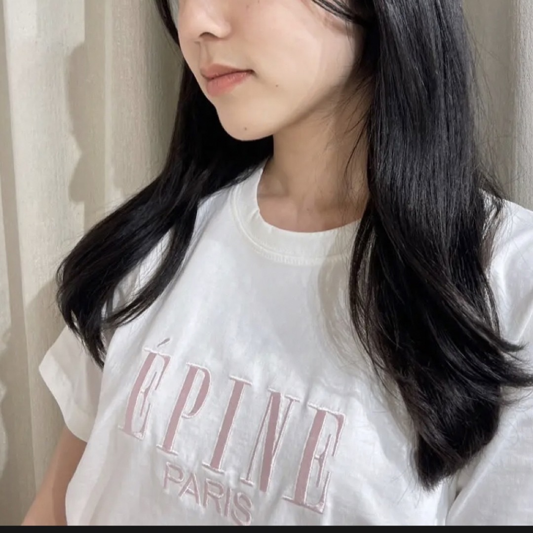 épine(エピヌ)のÉPINE PARIS embroidery tee Tシャツ　新品 レディースのトップス(Tシャツ(半袖/袖なし))の商品写真