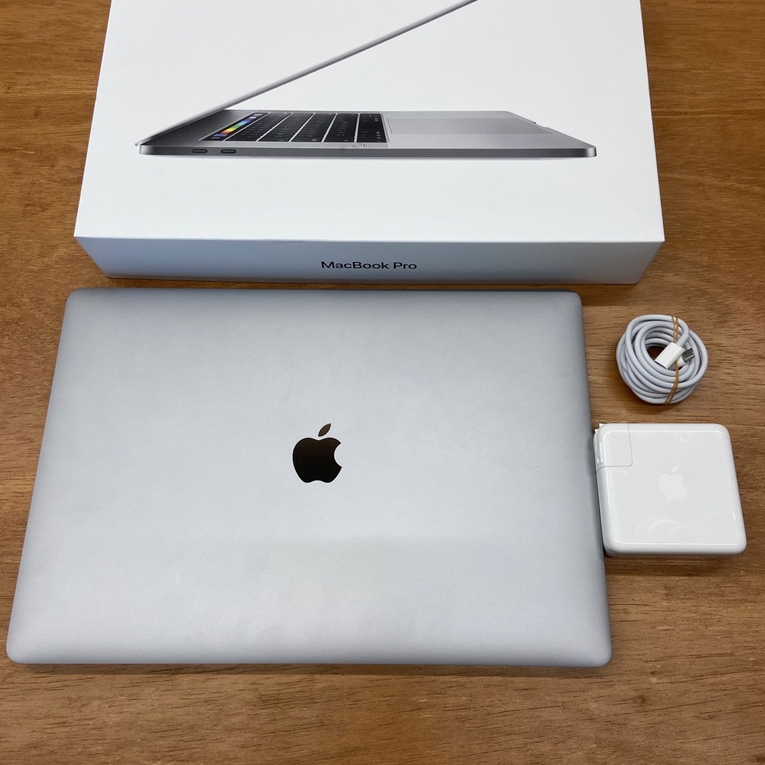 MacBookPro 15インチ 2017 512GB MPTT2J/A - ノートPC