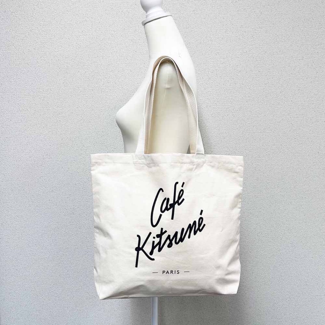 新品 MAISON KITSUNE'メゾンキツネCAFEトートバッグ ベージュ | フリマアプリ ラクマ