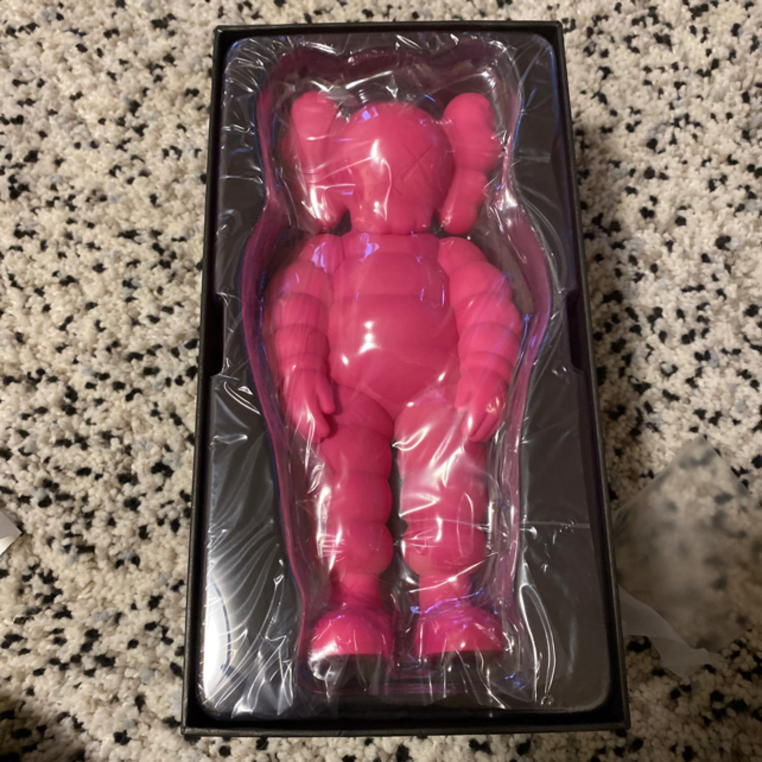 MEDICOM TOY(メディコムトイ)のKAWS × Medical Toy #１３ What Party "Pink" ハンドメイドのおもちゃ(フィギュア)の商品写真