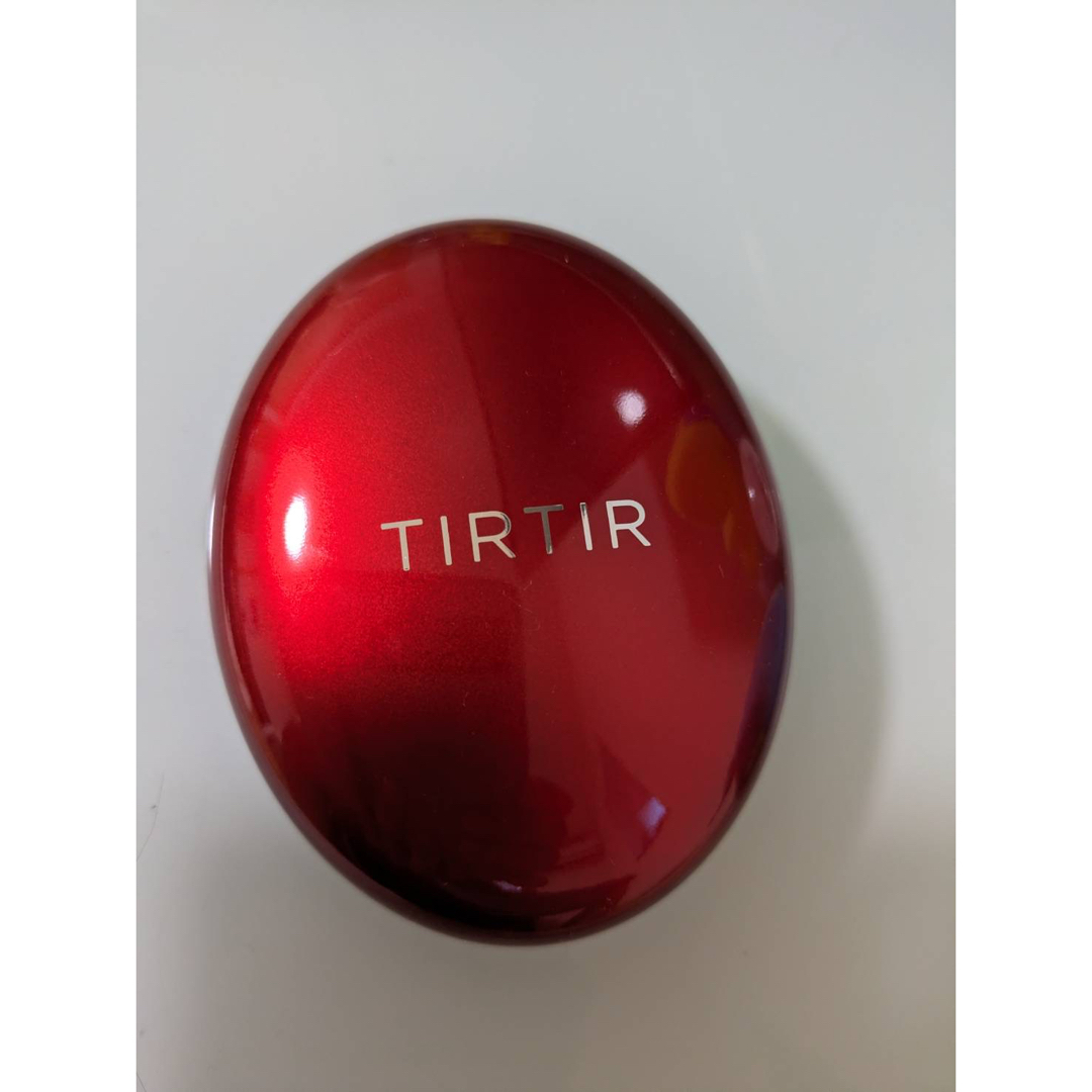 TIRTIR   ティルティル クッションファンデ レッド 17C 通常サイズ コスメ/美容のベースメイク/化粧品(ファンデーション)の商品写真