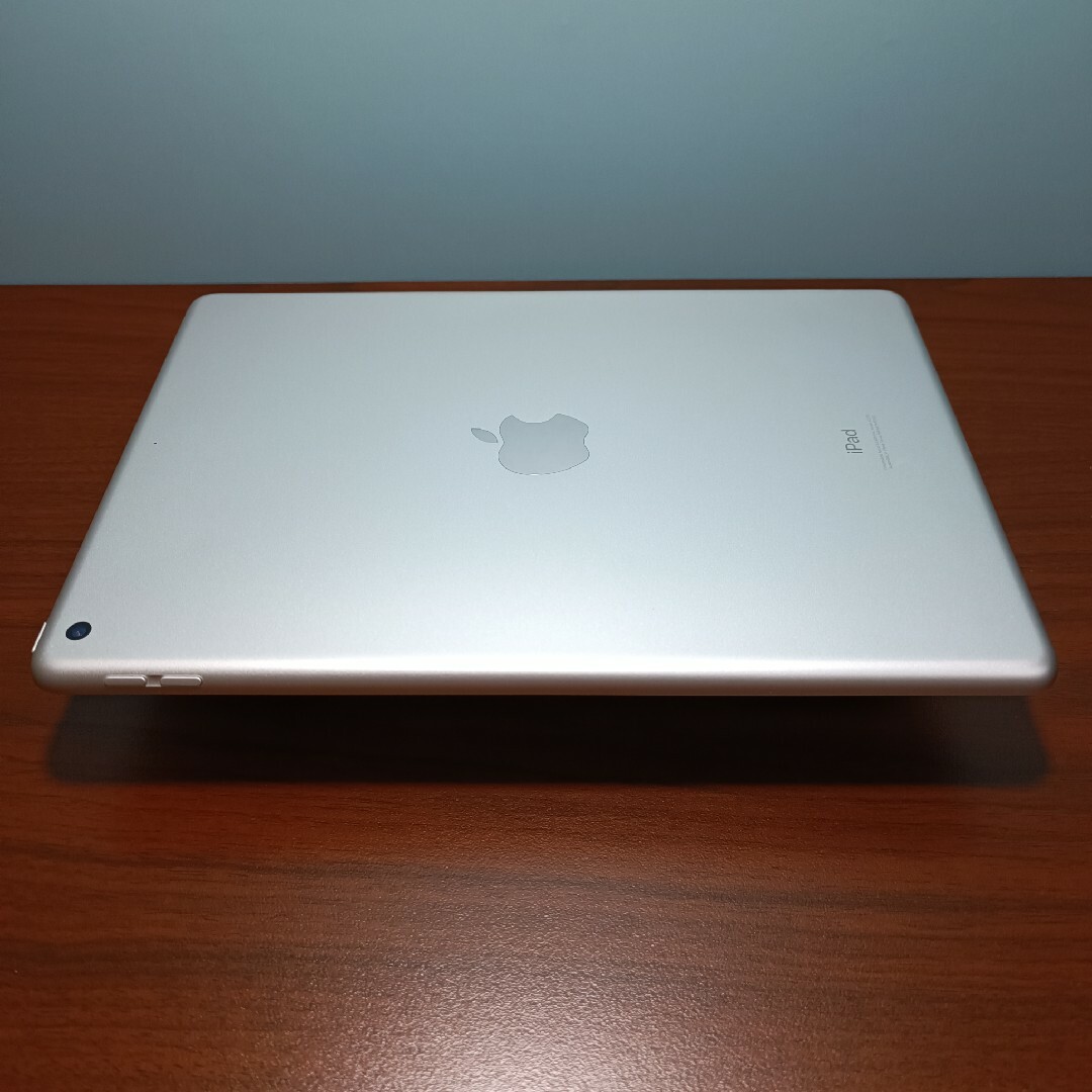 Apple - (美品) Ipad 10.2 第8世代 WiFi 32GB キーボード付きの通販 by