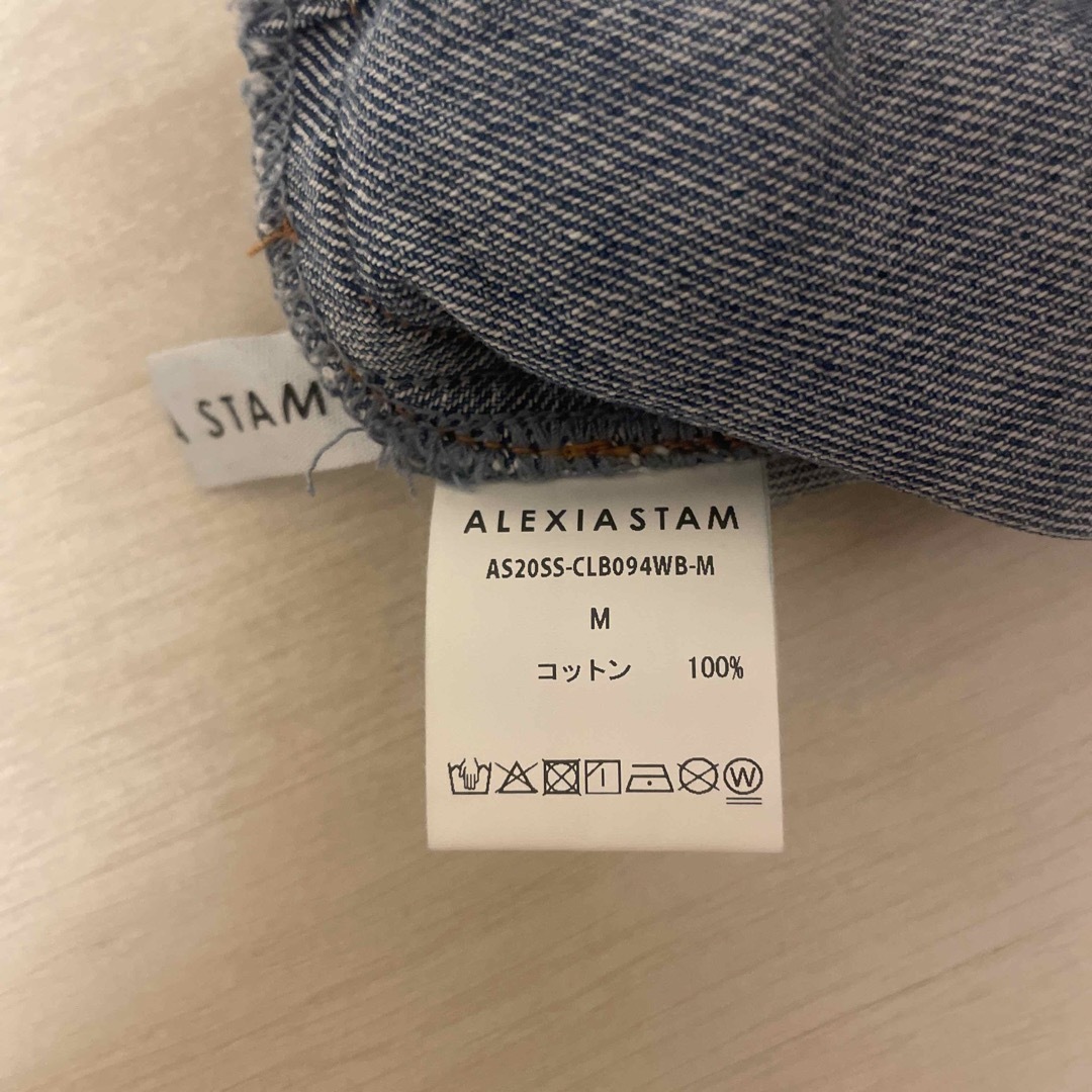 ALEXIA STAM(アリシアスタン)のアリシアスタン　alexiastam  デニムボトムス レディースのパンツ(ショートパンツ)の商品写真