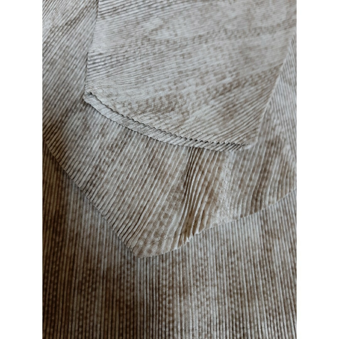 PLEATS PLEASE ISSEY MIYAKE(プリーツプリーズイッセイミヤケ)のPLEATS PLEASE ISSEY MIYAKE ケーブル 総柄 ハイネック レディースのトップス(Tシャツ(長袖/七分))の商品写真