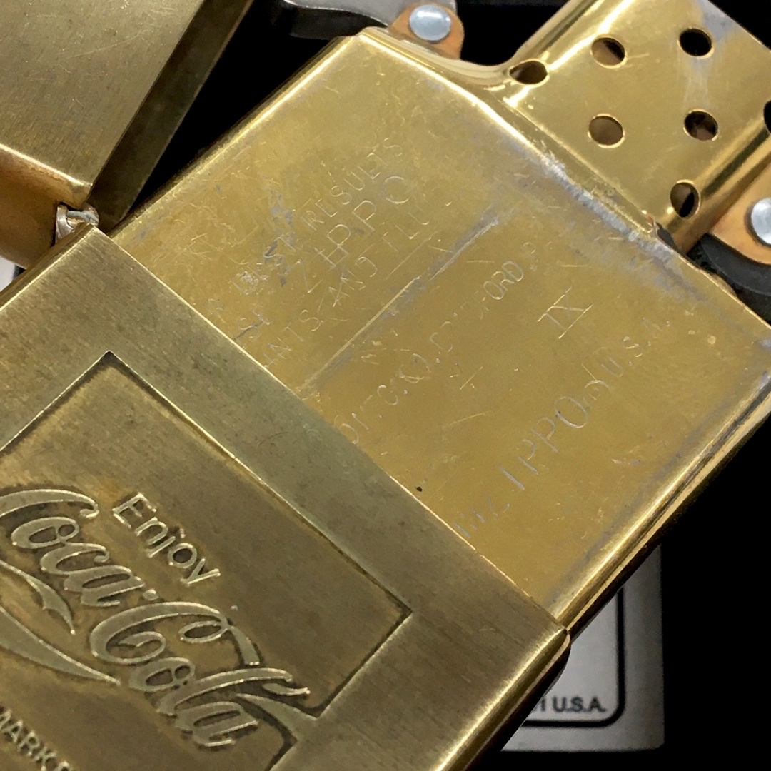 ZIPPO(ジッポー)のZIPPO 希少 コカコーラ COCA-COLA 1937 ソリッドブラス メンズのファッション小物(タバコグッズ)の商品写真