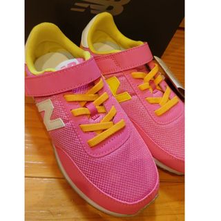 ニューバランス(New Balance)の新品☆ニューバランス　ピンク　スニーカー(スニーカー)