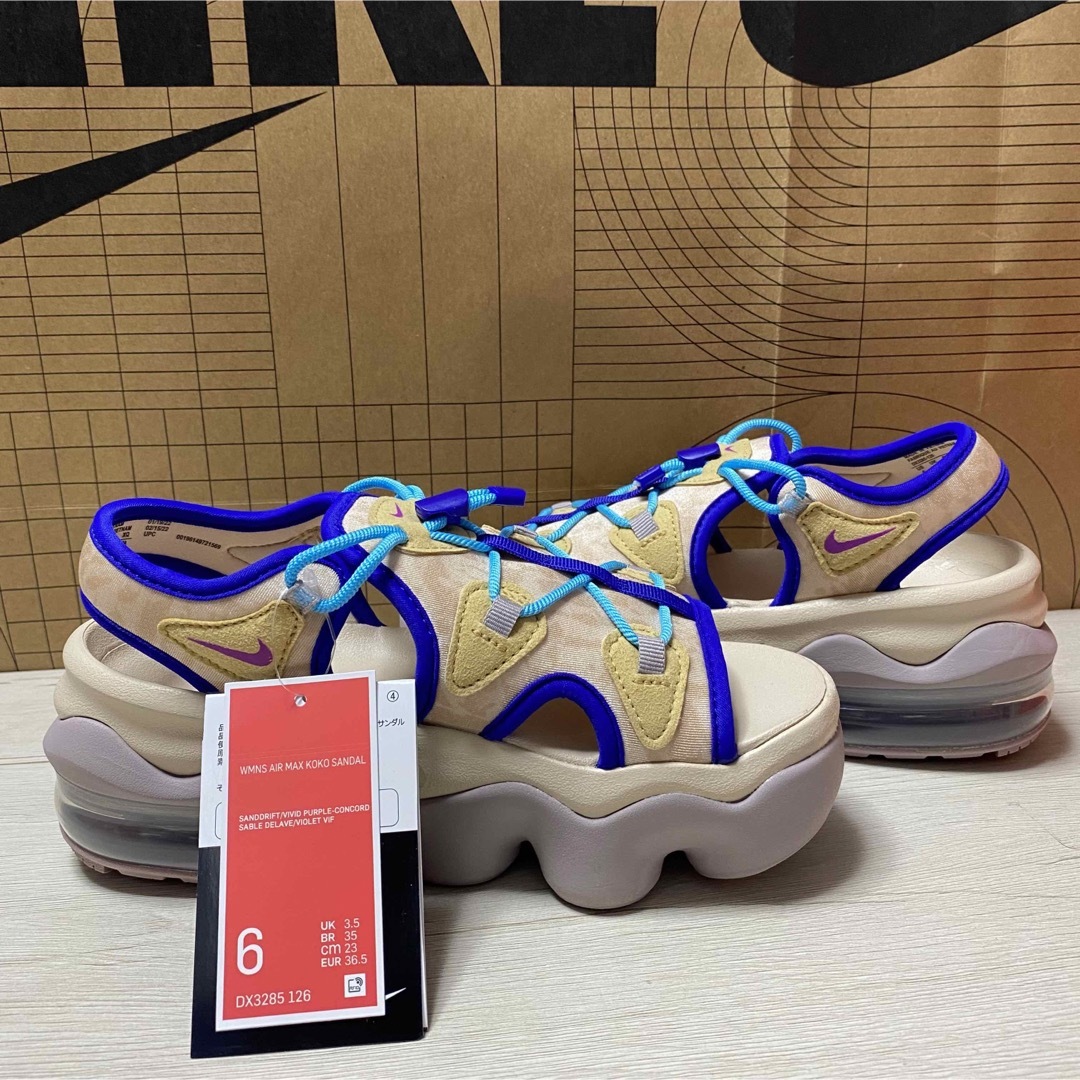 Nike WMNS Air Max Koko Sandal 23