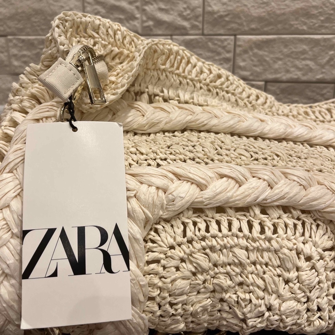 ZARA(ザラ)のZARAバック（新品タグ付き） レディースのバッグ(ハンドバッグ)の商品写真