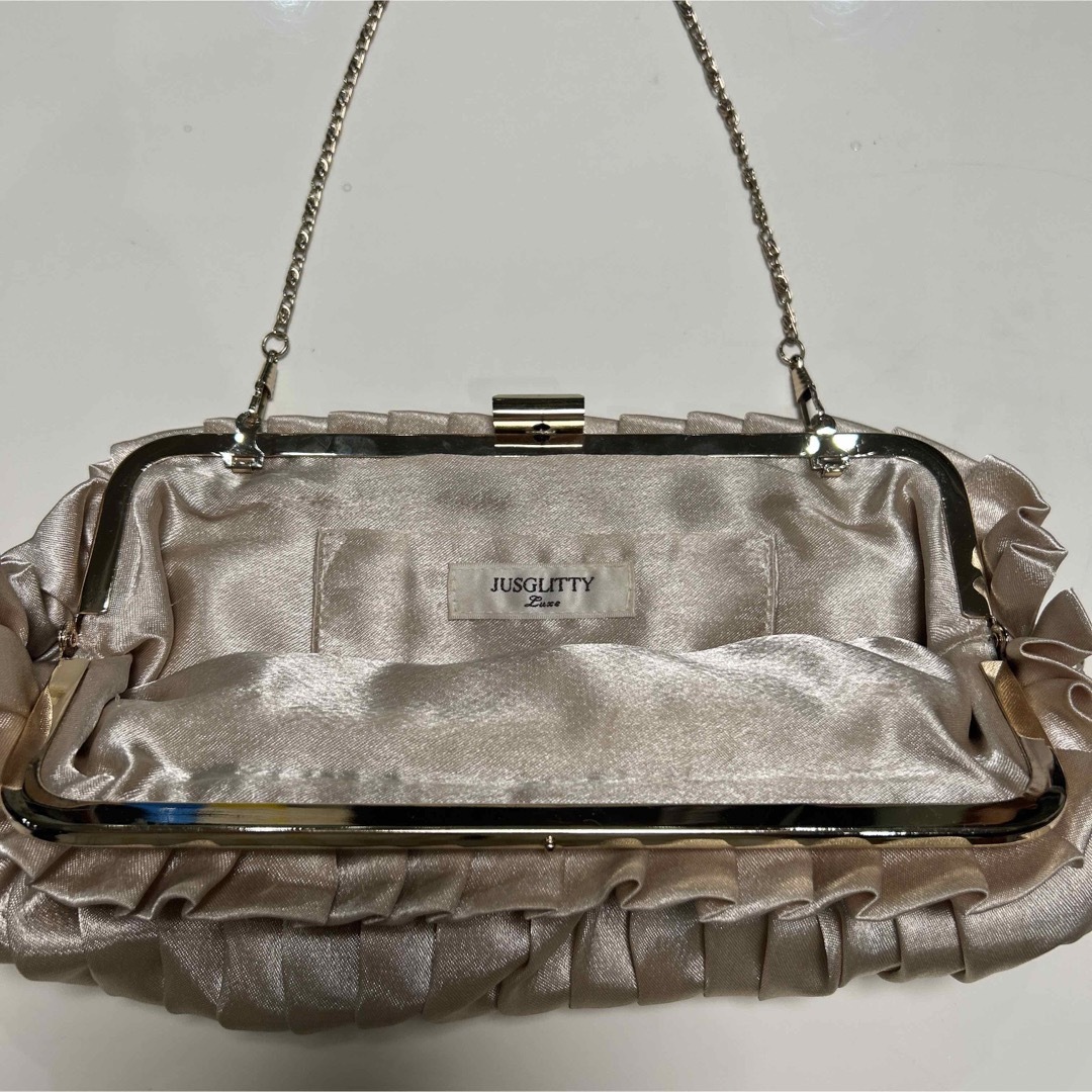 JUSGLITTY(ジャスグリッティー)のモンロー様専用　ジャスグリッティー　パーティーバッグ　極美品 レディースのバッグ(クラッチバッグ)の商品写真